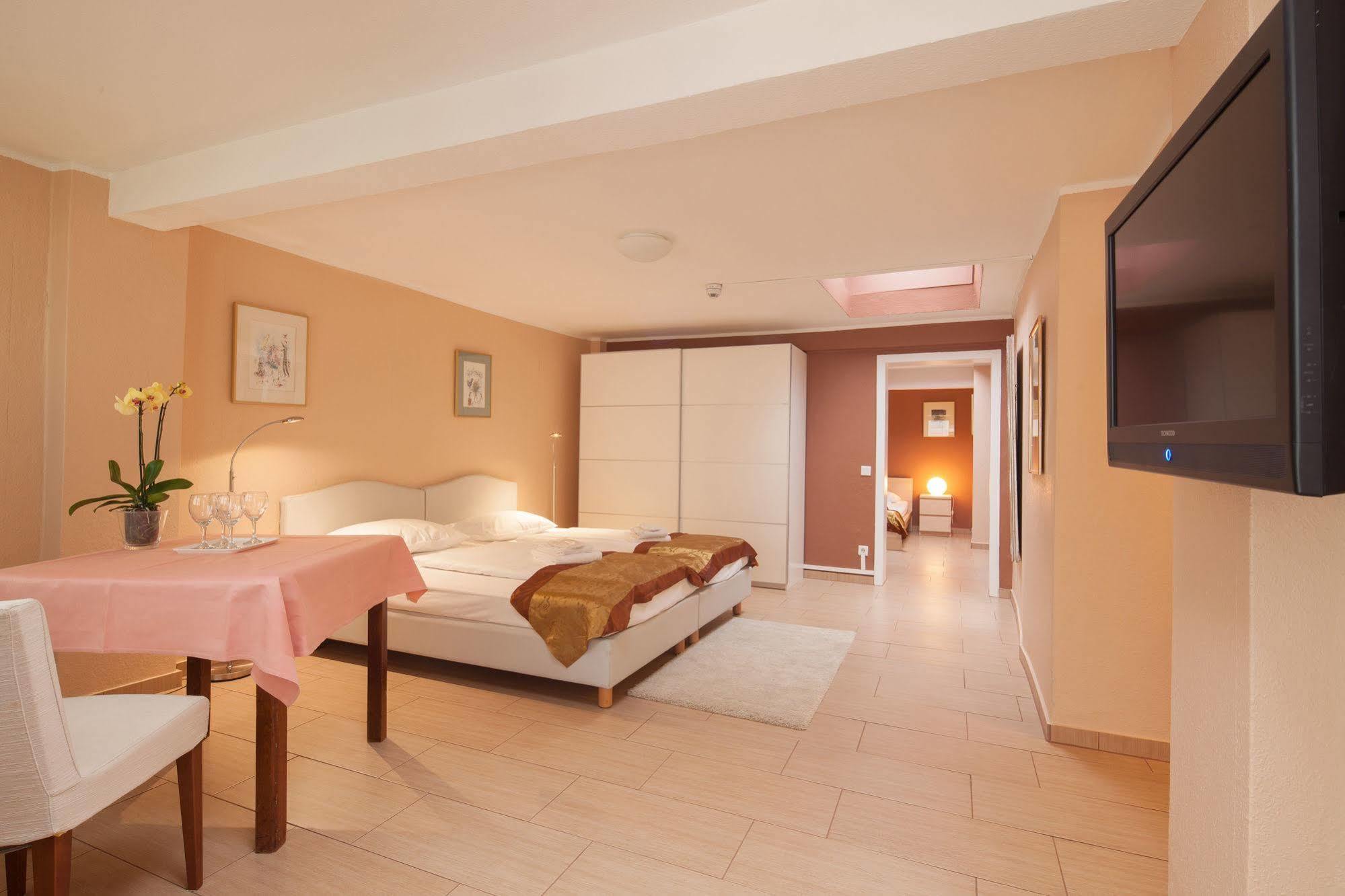 Hotel Herzog Düsseldorf Kültér fotó